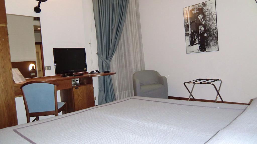 Hotel Giardino Prato  Oda fotoğraf